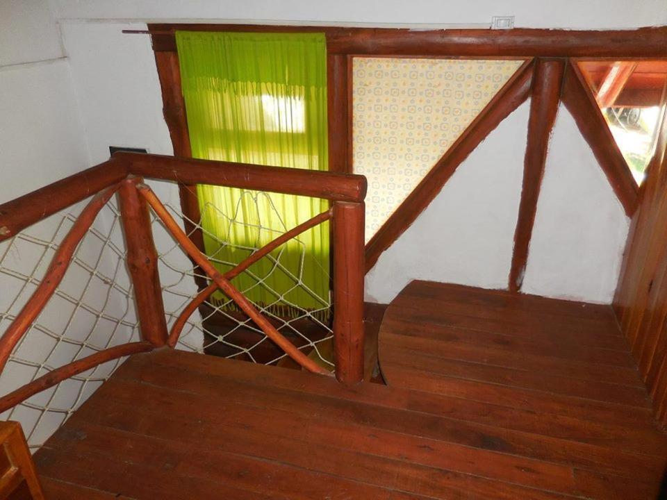 Cabañas Rupel a 3 cuadras del mar Balneario Mar Azul Exterior foto